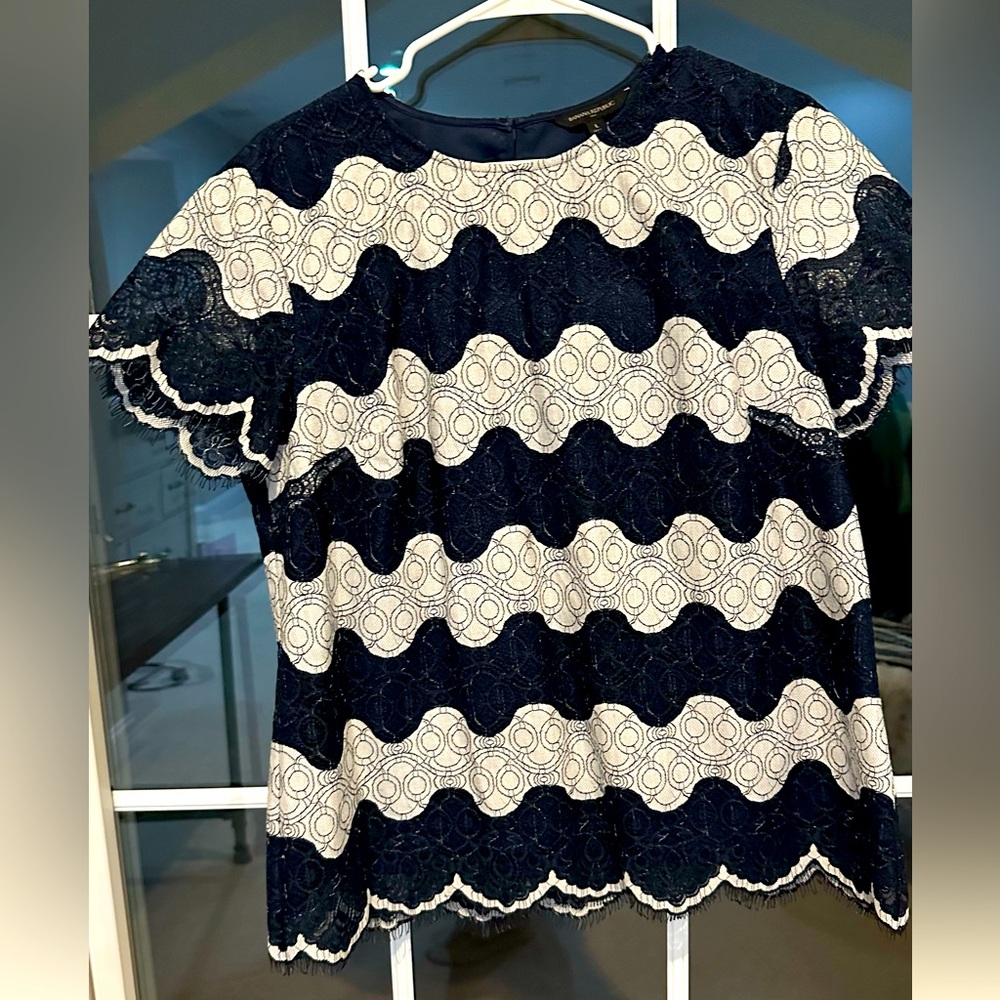 Banana Republic blue and grey Large top.
